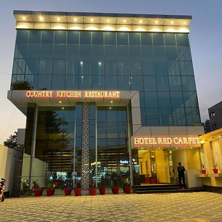 Hotel Sahib'S Red Carpet - Family & Corporate Hotel Chain Agra  Exteriör bild