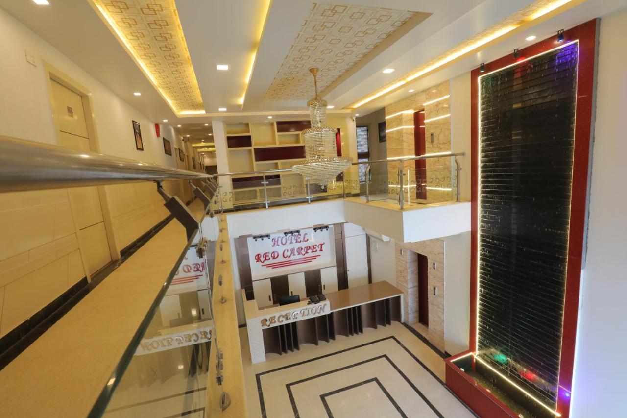 Hotel Sahib'S Red Carpet - Family & Corporate Hotel Chain Agra  Exteriör bild