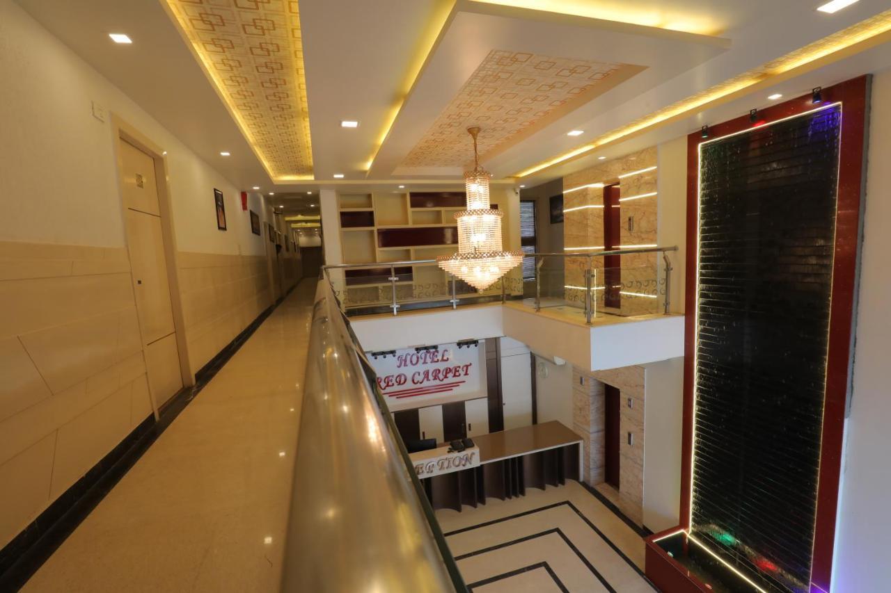 Hotel Sahib'S Red Carpet - Family & Corporate Hotel Chain Agra  Exteriör bild